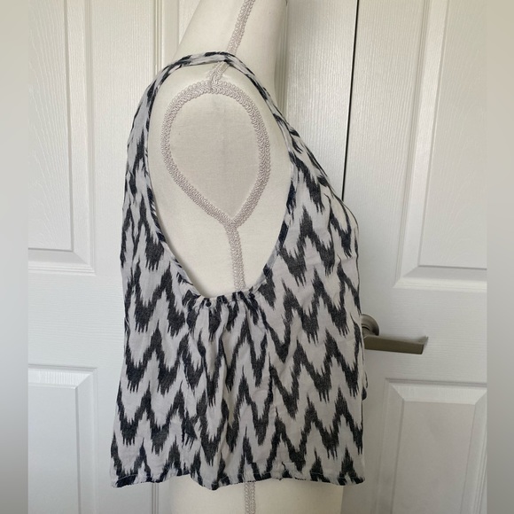 Aerie shirt size xs/s - Picture 3 of 4